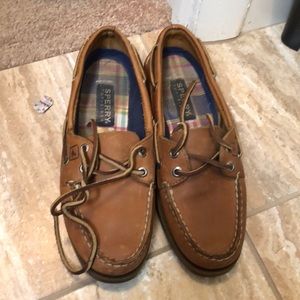Women’s Sperry top-sider